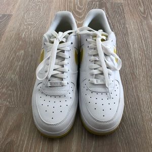 Nike Air Force One lime green